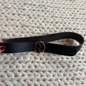 Gucci reversible belt. Black and brown. Black/brown leather with gold buckle
